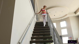 Nurse Kit Gives Meaty Stiffy Physical Therapy