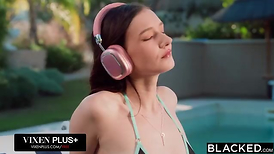 BLACKED All-Natural Babe Britney Dutch Borrows Her Bestie's Secret Guy-Plaything While On Vacation
